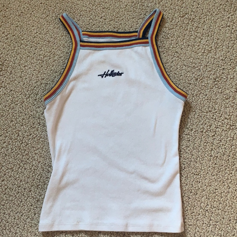 A tight Hollister cammi.